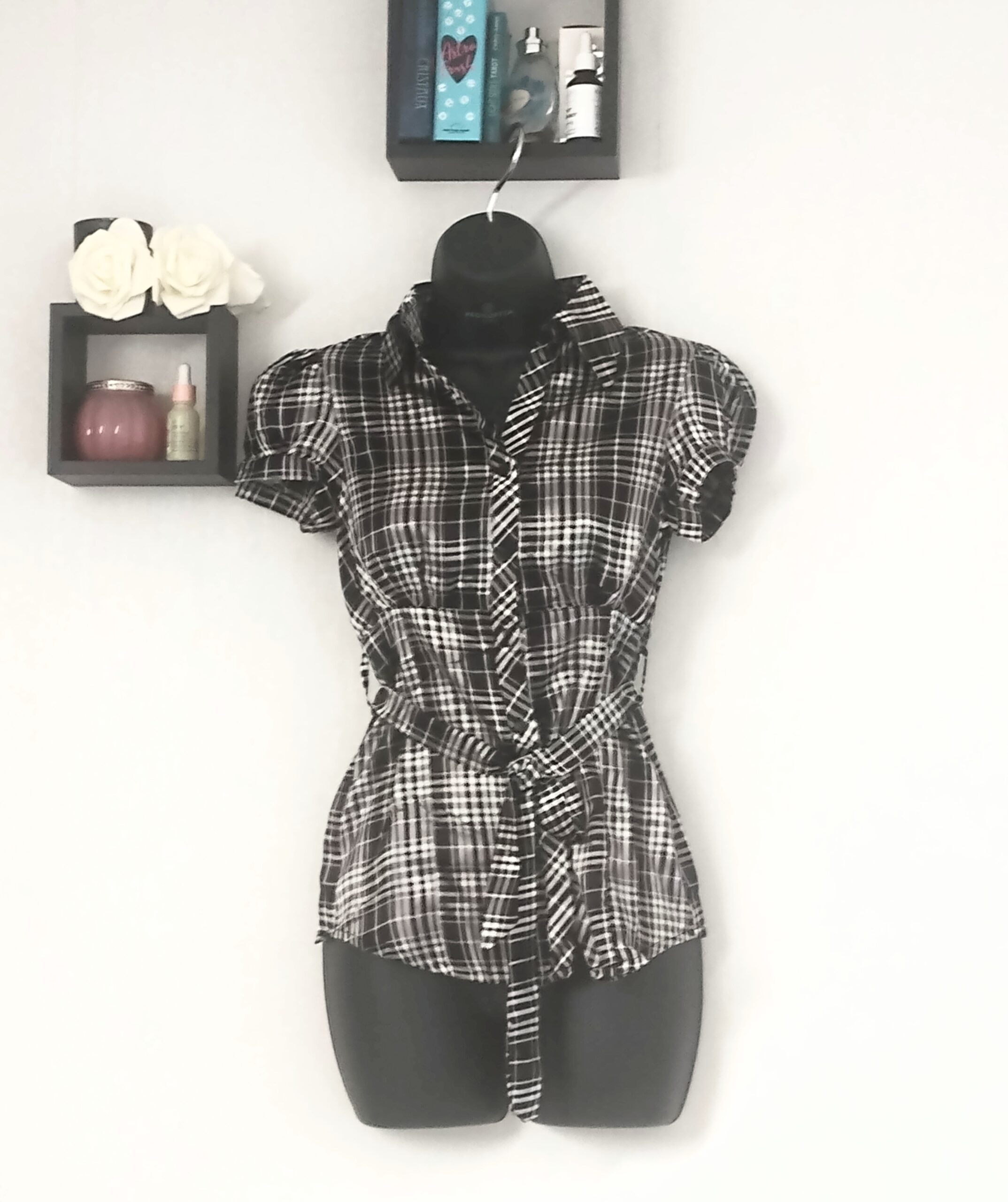 Chemise à carreaux satiné manches courtes T36 – Image 3