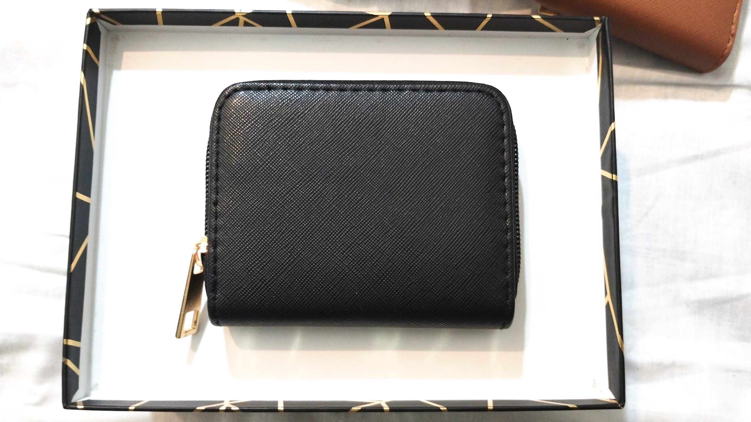 Portefeuille chic similicuir unicolore – Image 7