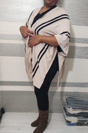 Poncho Chic H&M beige avec rayures noires T50