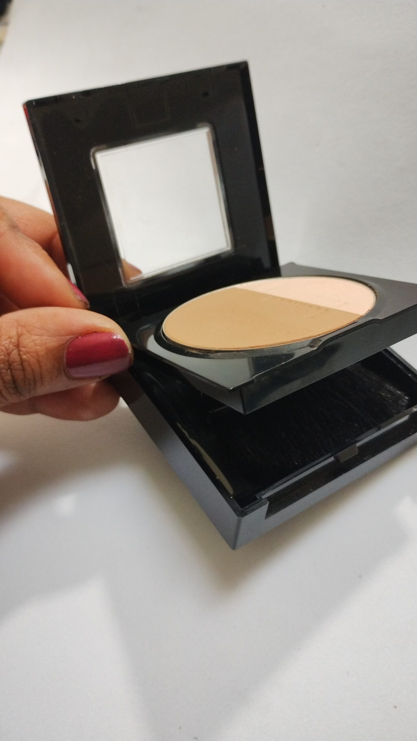 Duo Poudre Contouring Master Sculpt 02 Medium Dark Maybelline – Image 5