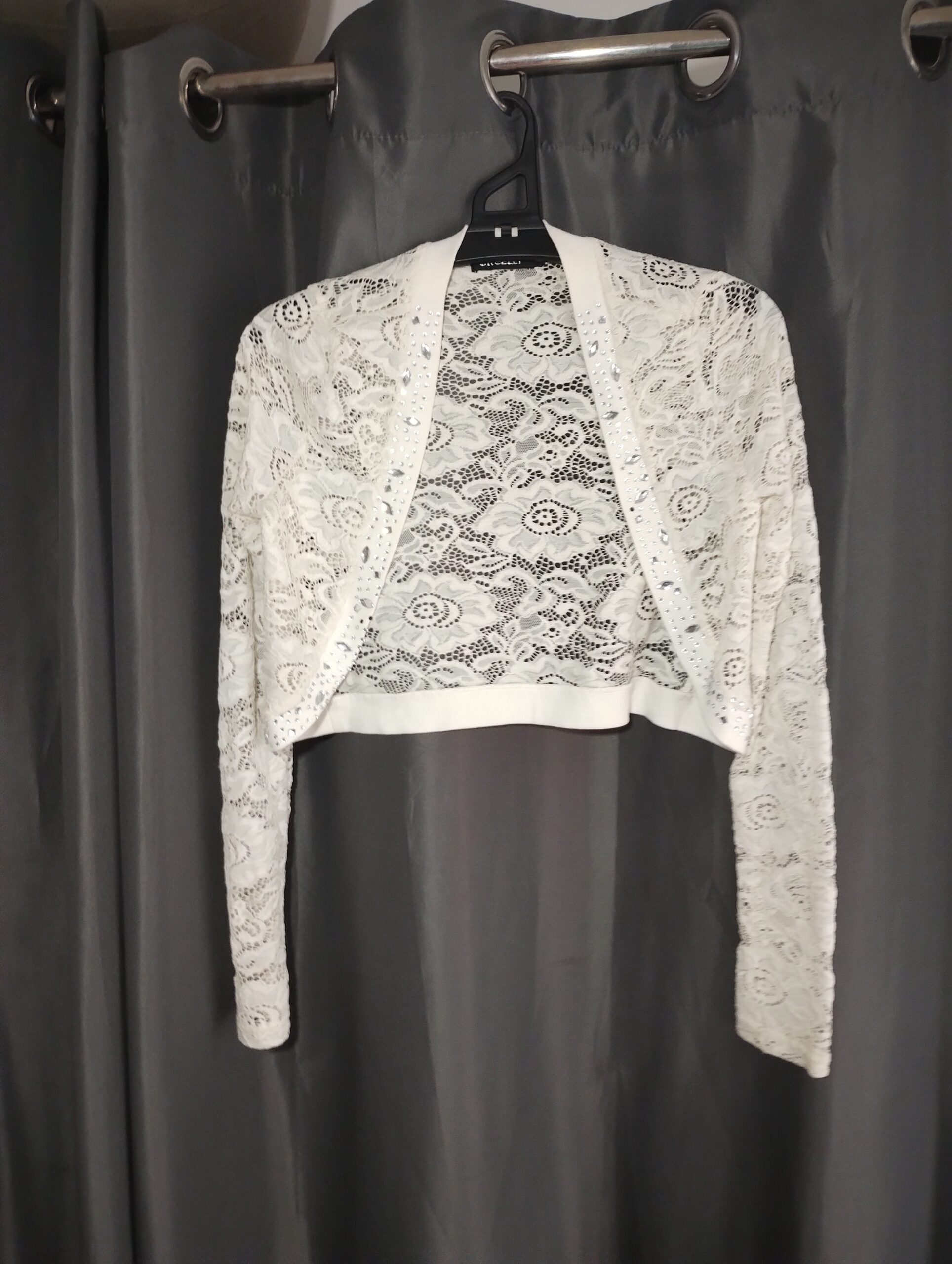 Gilet Broderie En Dentelle Et Strass Taille S – Image 4