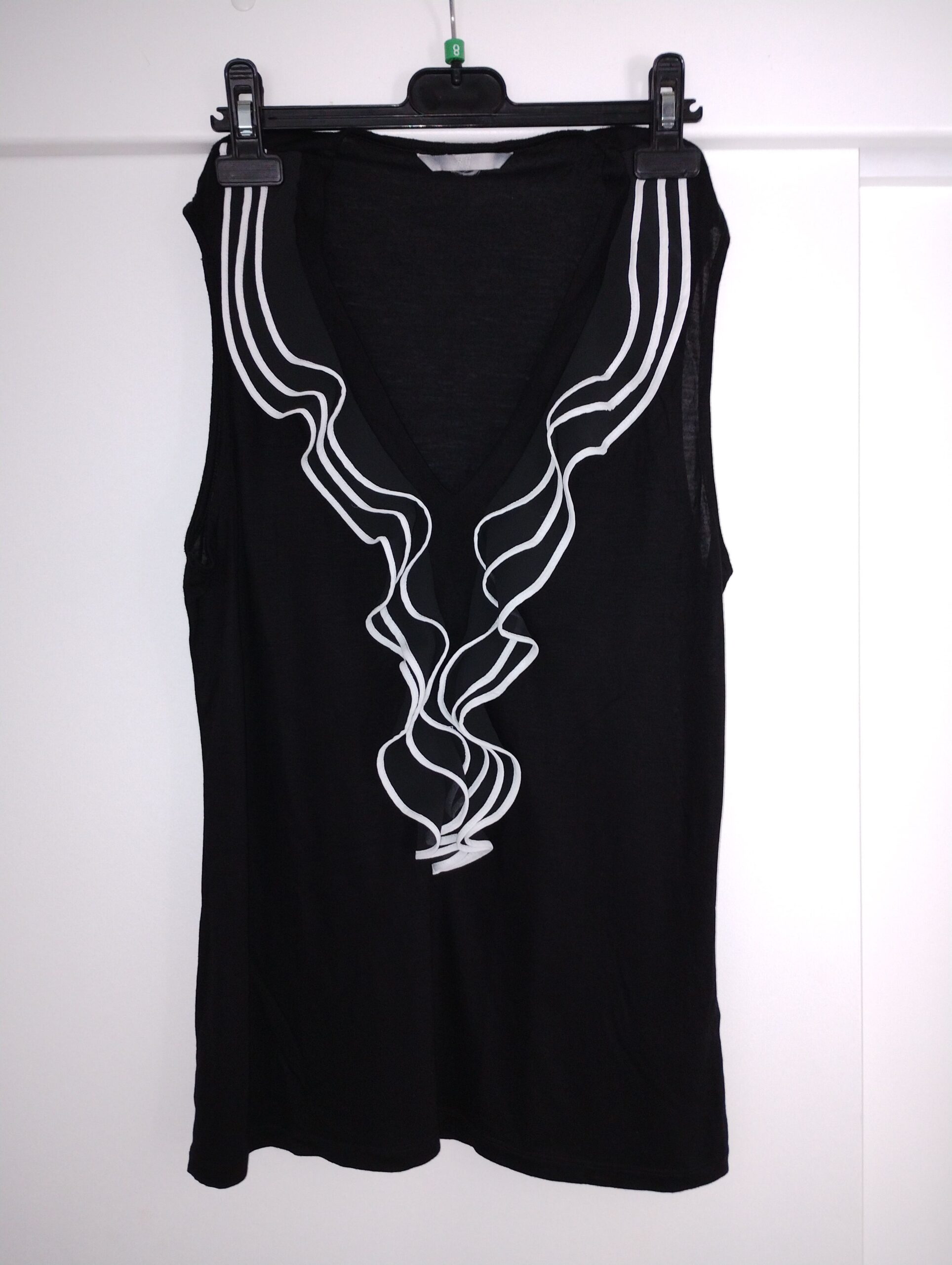 Top noir collerette à volants T40 – Image 3