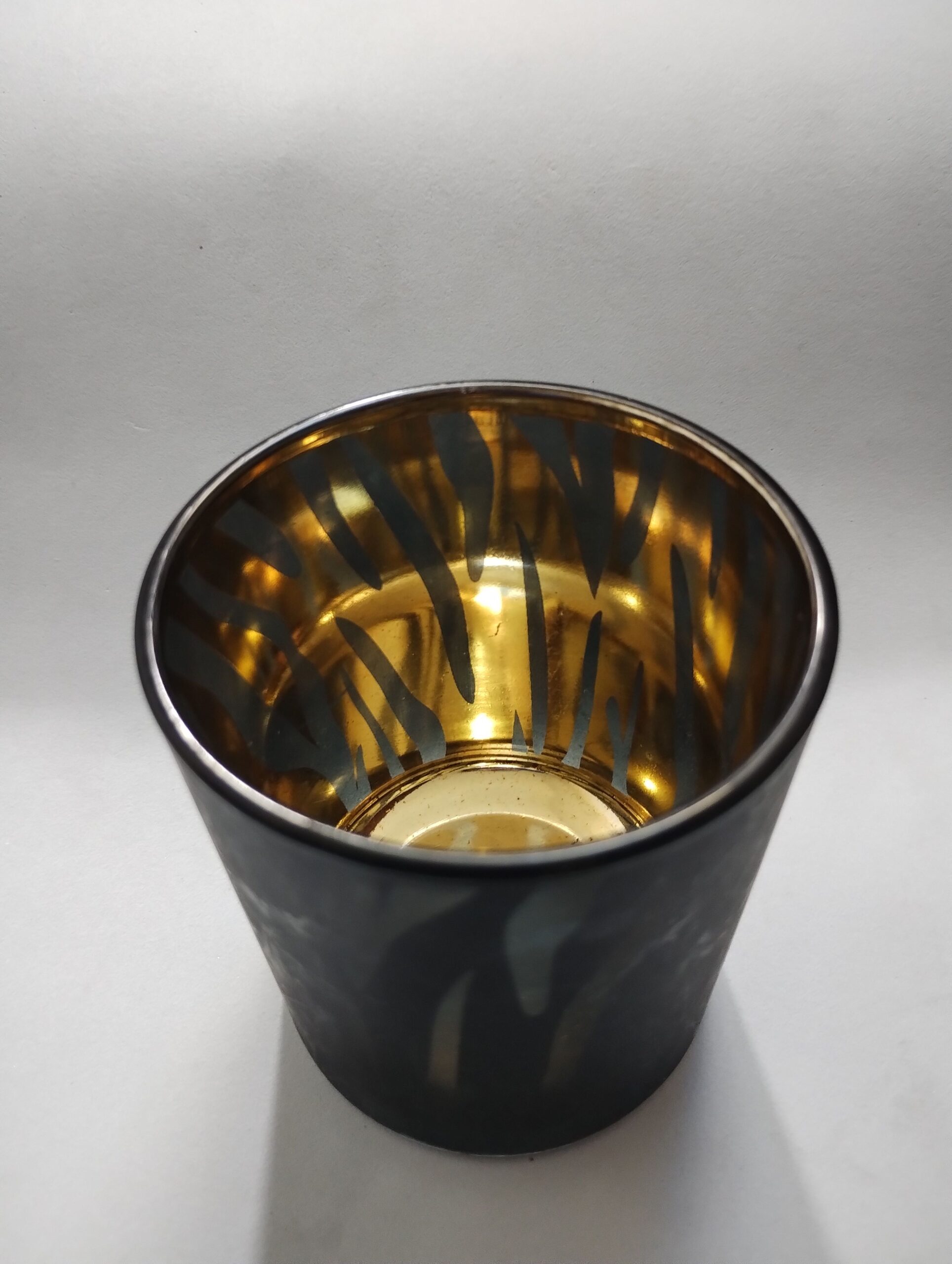 Verres à bougie chauffe plat noir et or imprimé léopard