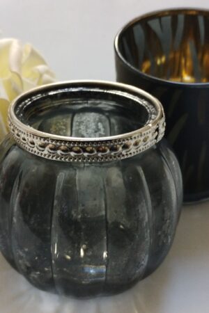 Set déco : lot de verres a bougie en verre comprenant bougies chauffe-plat et roses