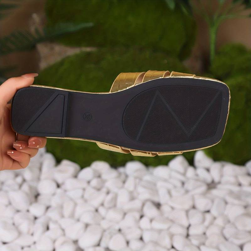 Sandales luxe dorées plates – Image 6