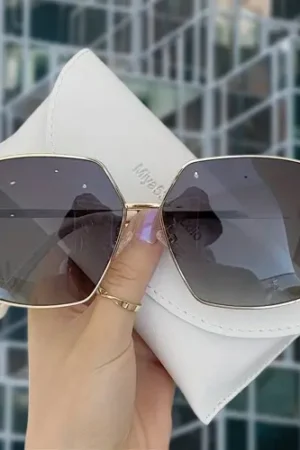 Lunettes Luxe monture blanche métal doré