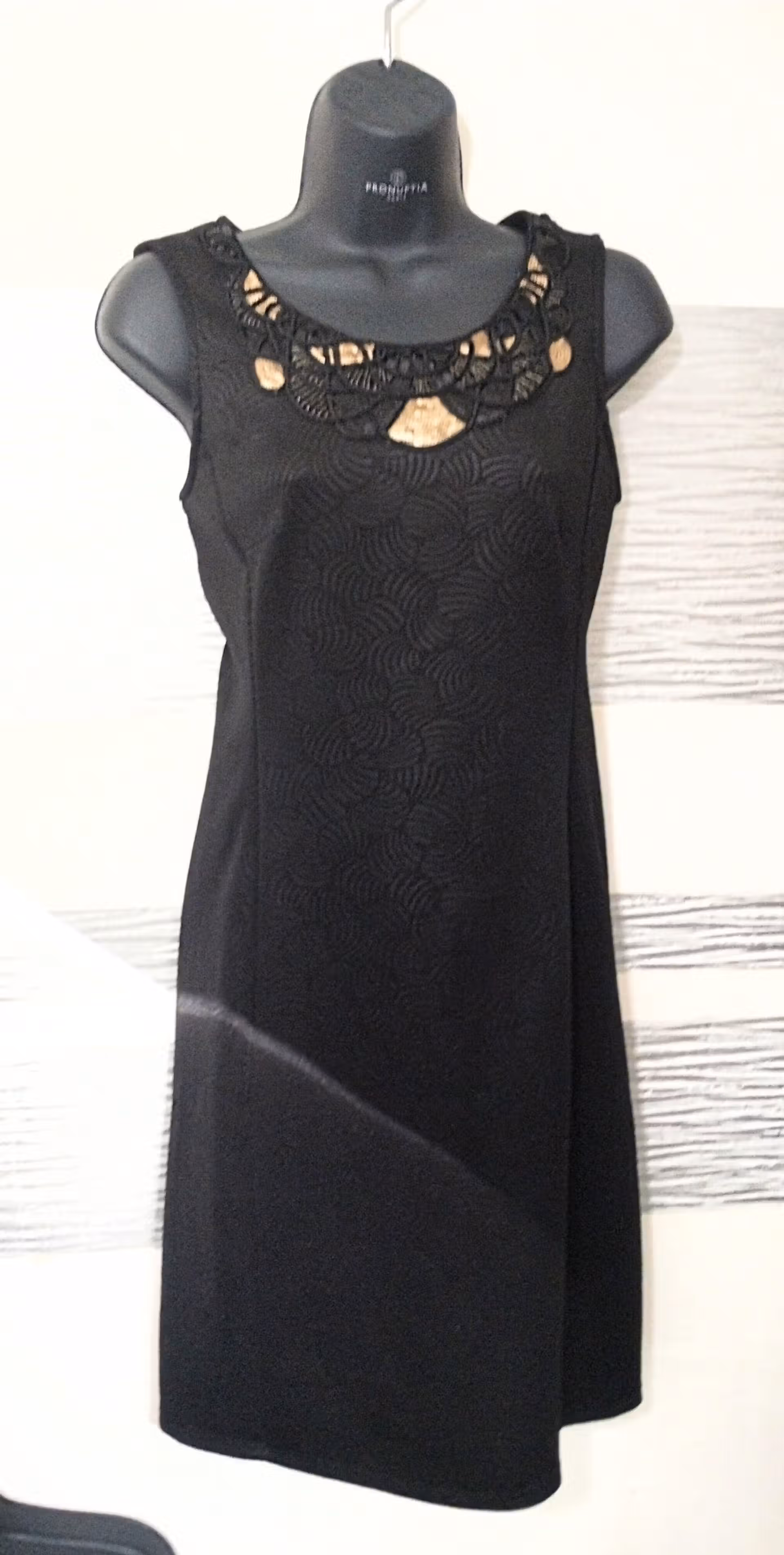 Robe Col Sequins doré