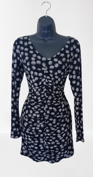 Robe pétales fleurs froncée