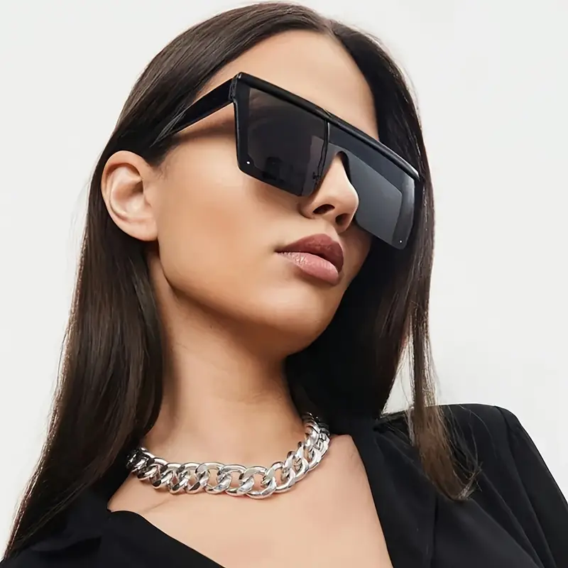 Lunettes trendy oversize noires 412